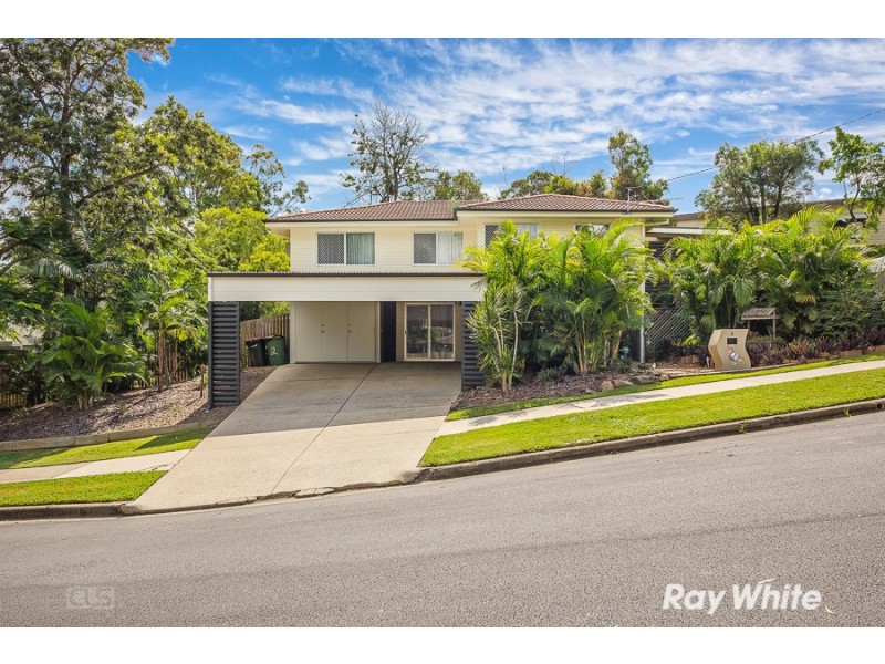 2 Warringah Grove, Petrie QLD 4502