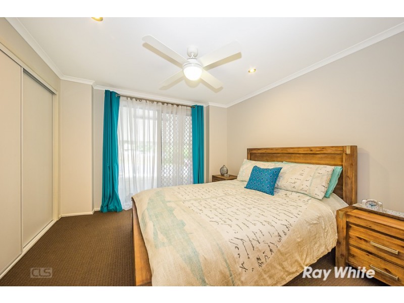 2 Warringah Grove, Petrie QLD 4502