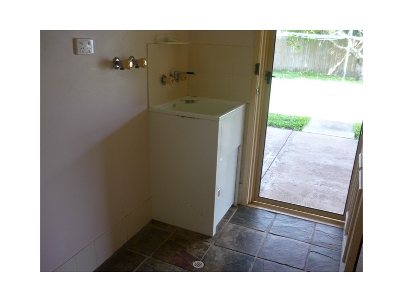 22 Crestwell Close, Morayfield QLD 4506