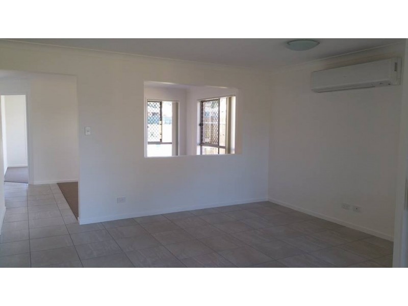 37 Pinegrove Street, Morayfield QLD 4506