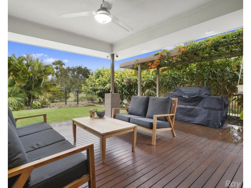 39 Pinegrove Street, Morayfield QLD 4506