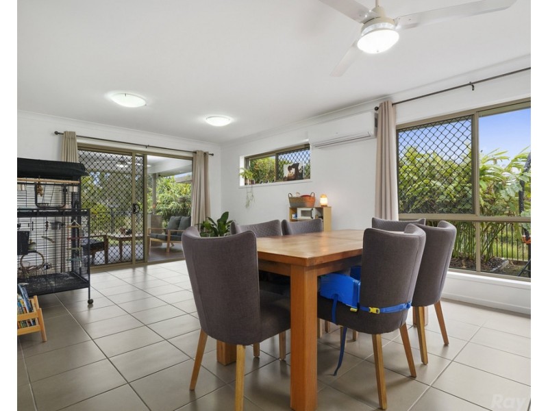 39 Pinegrove Street, Morayfield QLD 4506