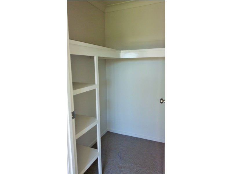4 Nelson Court, Morayfield QLD 4506