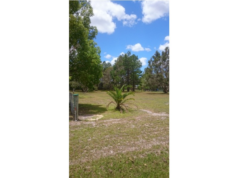 18 Fairmount Street, Elimbah QLD 4516