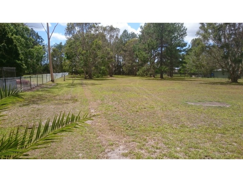 18 Fairmount Street, Elimbah QLD 4516