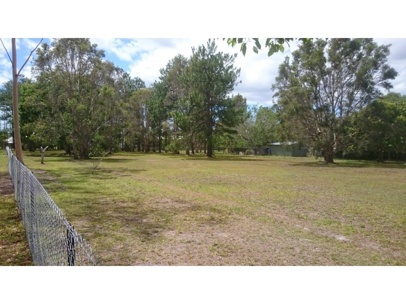 18 Fairmount Street, Elimbah QLD 4516