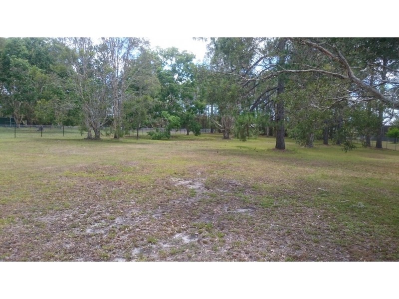 18 Fairmount Street, Elimbah QLD 4516