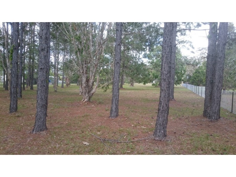 18 Fairmount Street, Elimbah QLD 4516