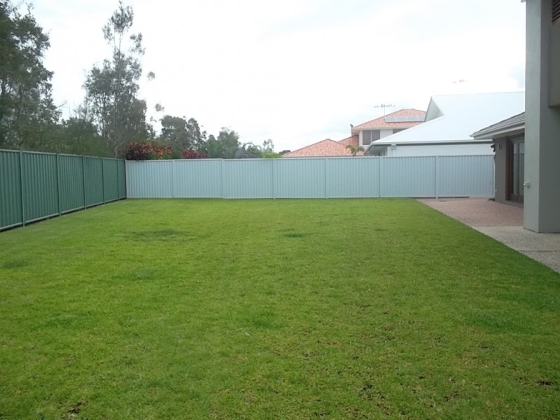 186 Marina Boulevard, Banksia Beach QLD 4507