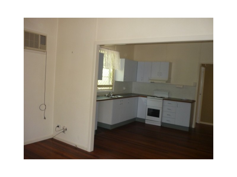 42 George Street, Caboolture QLD 4510