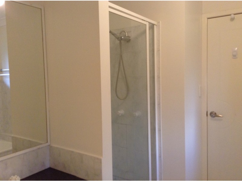 8 Tanunda Court, Caboolture QLD 4510