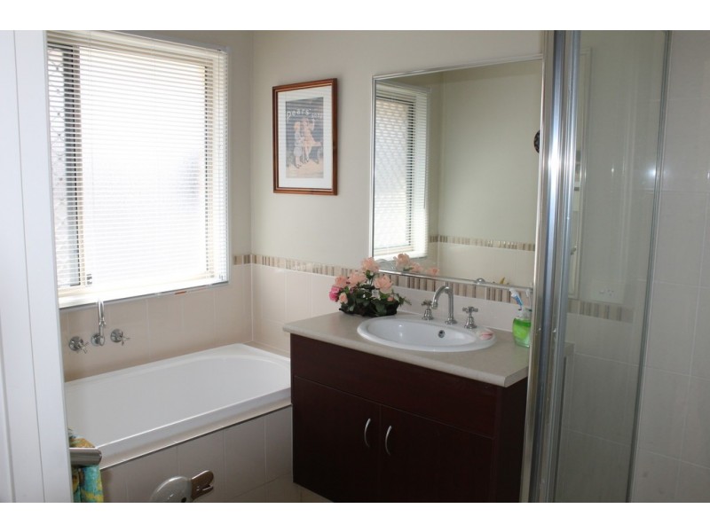 5 Mayes Crct, Caboolture QLD 4510