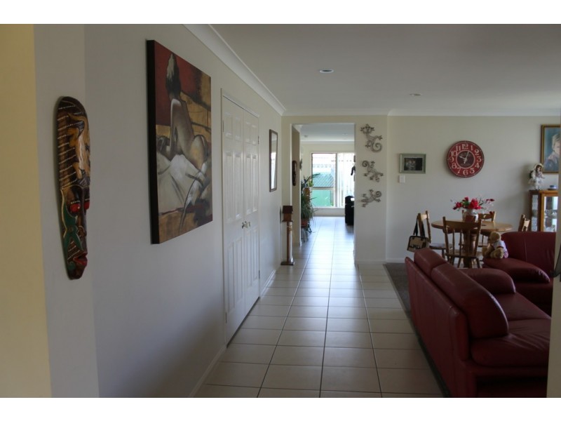 5 Mayes Crct, Caboolture QLD 4510