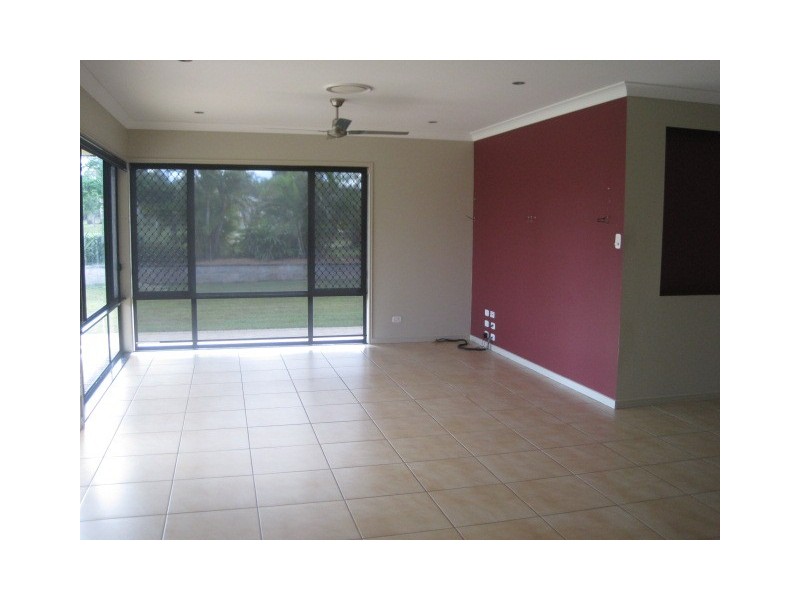 42 Peters Drive, Caboolture QLD 4510