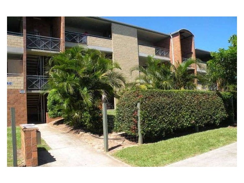 4/2 Rogers Crescent, Caboolture QLD 4510