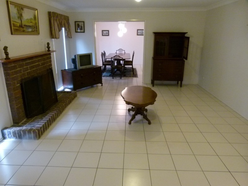 88 Phoenix Avenue, Bongaree QLD 4507