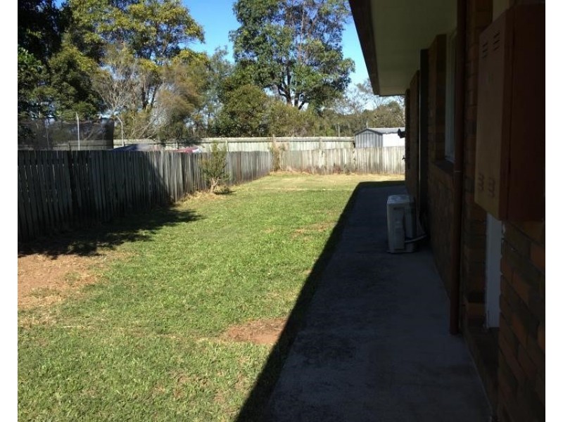 1 Hillgate Court, Morayfield QLD 4506