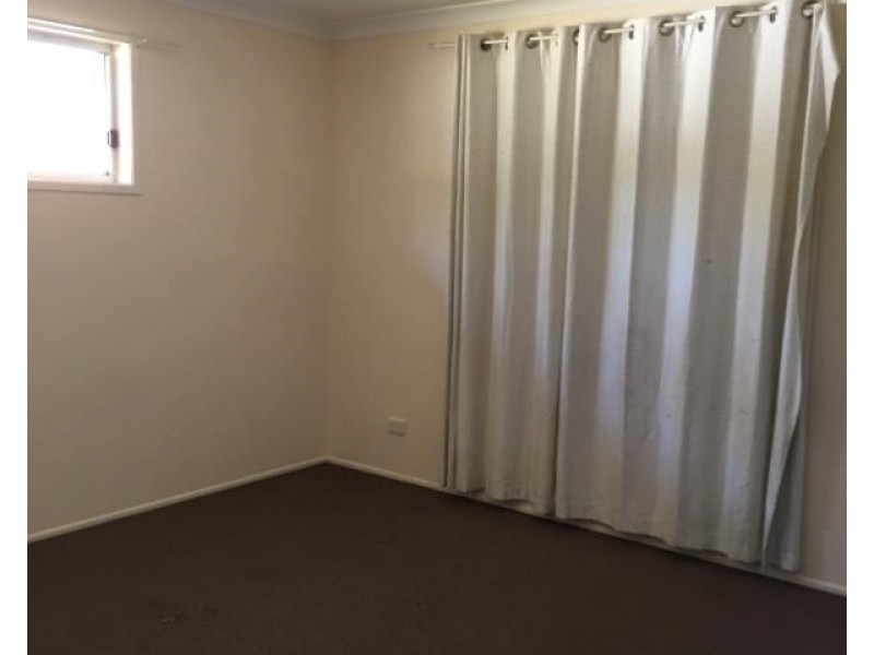 1 Hillgate Court, Morayfield QLD 4506