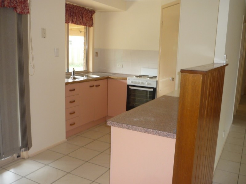 22 Crestwell Close, Morayfield QLD 4506