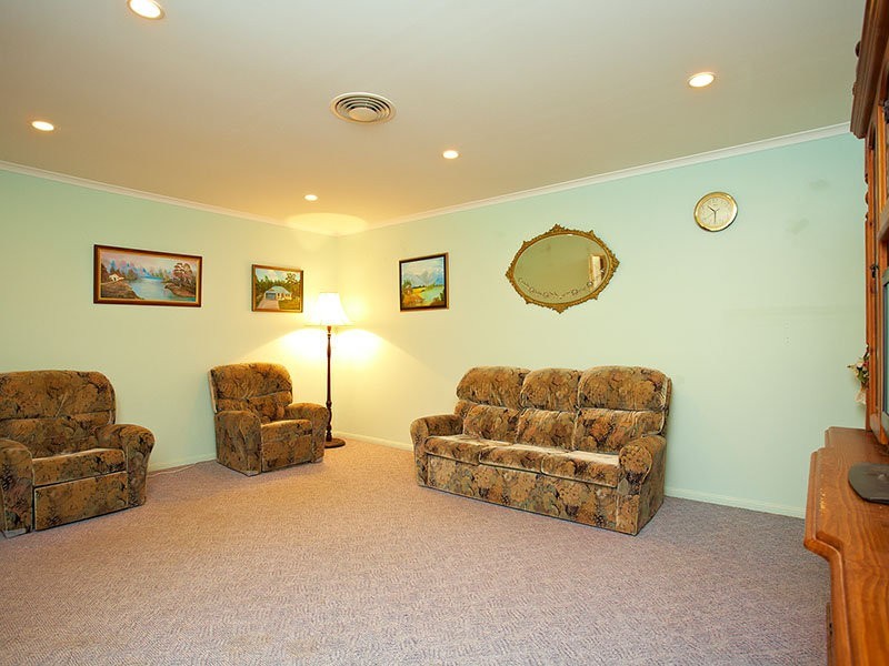 27 Conondale Court, Burpengary QLD 4505