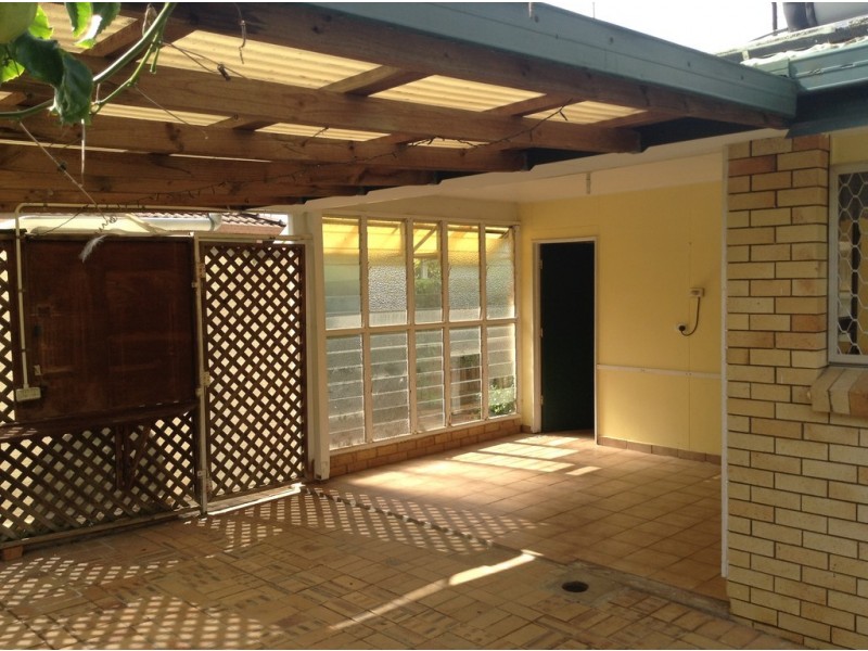 18 Chelsea Promenade, Caboolture South QLD 4510