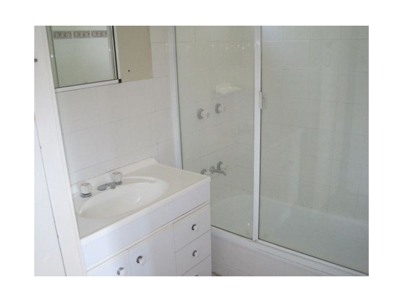 Unit 1/18 Francis Street, Caboolture QLD 4510