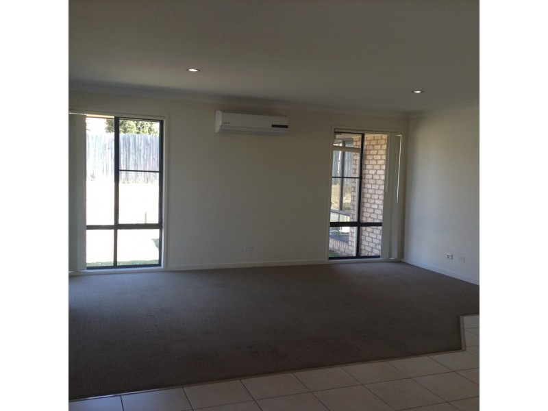 9 Robinia Court, Morayfield QLD 4506