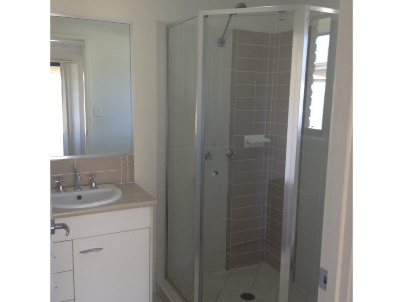 9 Robinia Court, Morayfield QLD 4506