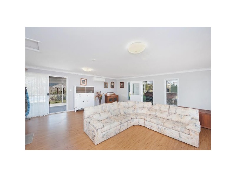 11 Sienna Place, Woolmar QLD 4515