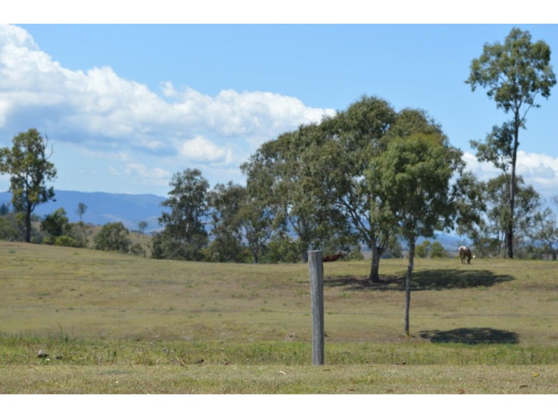 11 Sienna Place, Woolmar QLD 4515