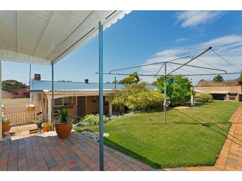 9 Lavelle Court, Clontarf QLD 4019