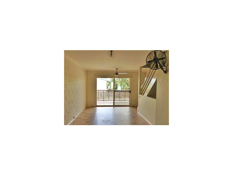 5/6 Railway Parade, Caboolture QLD 4510