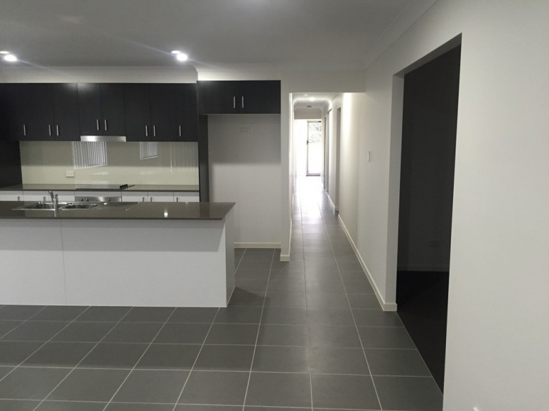 6 Doriemus Street, Kallangur QLD 4503