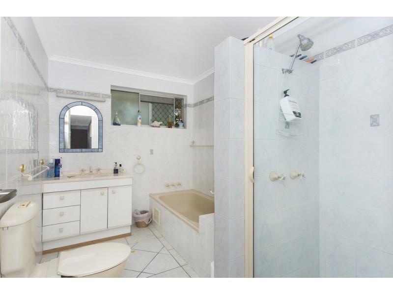 25 Avondale Street, Morayfield QLD 4506