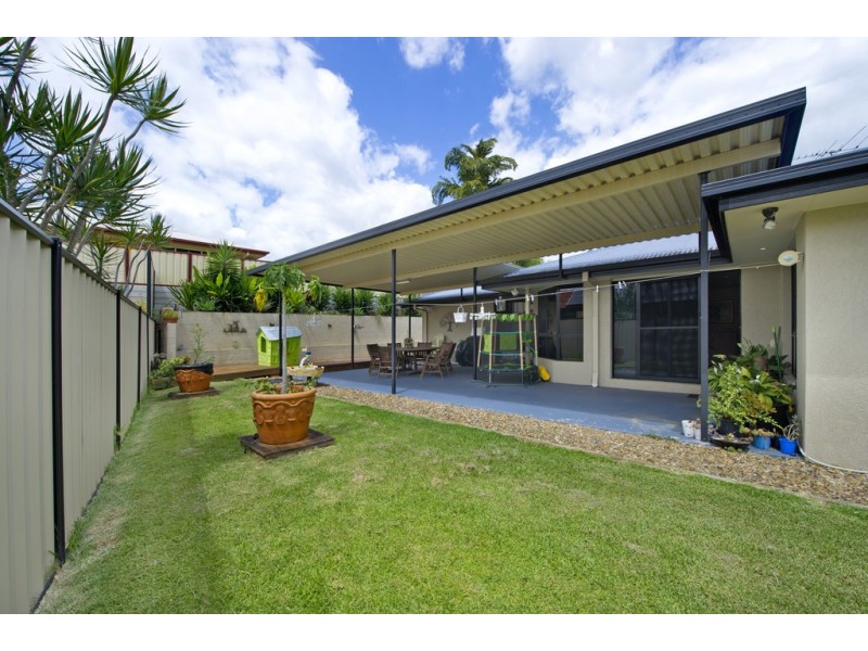 19 Franzin Drive, Cashmere QLD 4500