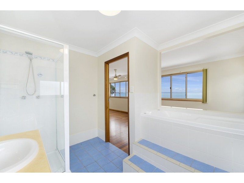 57 Biggs ave, Beachmere QLD 4510