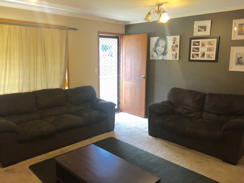 16 Gillian Street, Beachmere QLD 4510