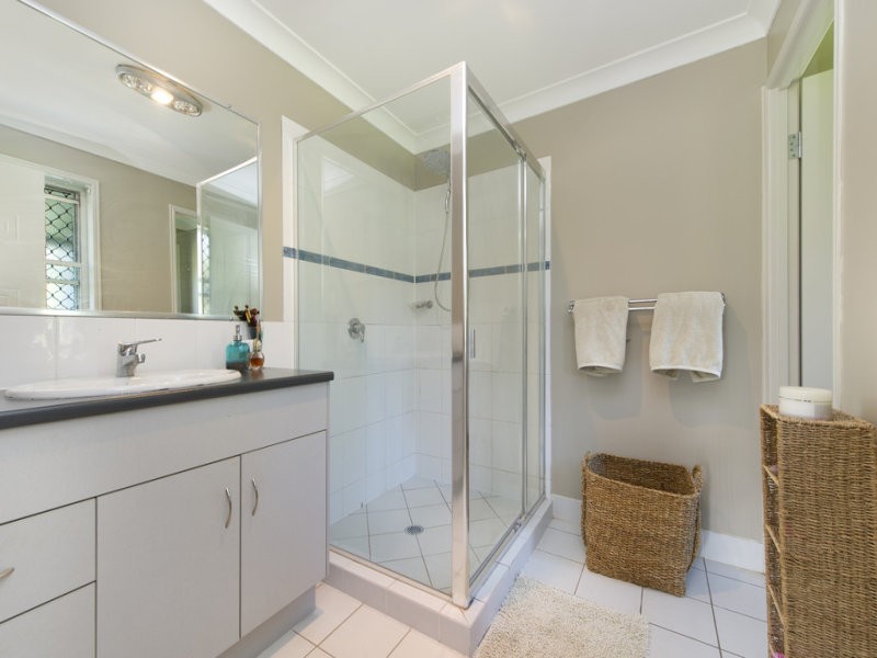 17 Kirsty Court, Caboolture QLD 4510