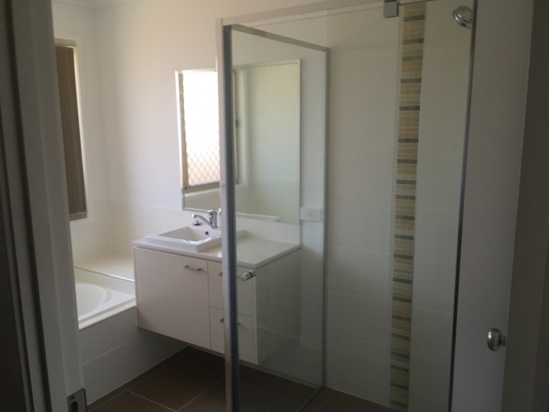 51 Pinegrove Street, Morayfield QLD 4506