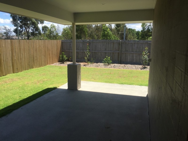 51 Pinegrove Street, Morayfield QLD 4506