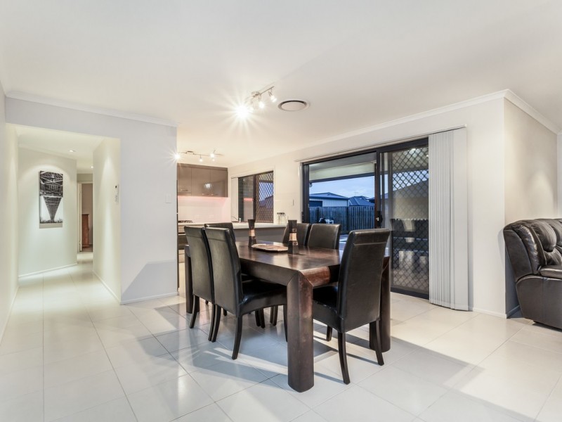 17 Hodgskin Street, Caboolture QLD 4510