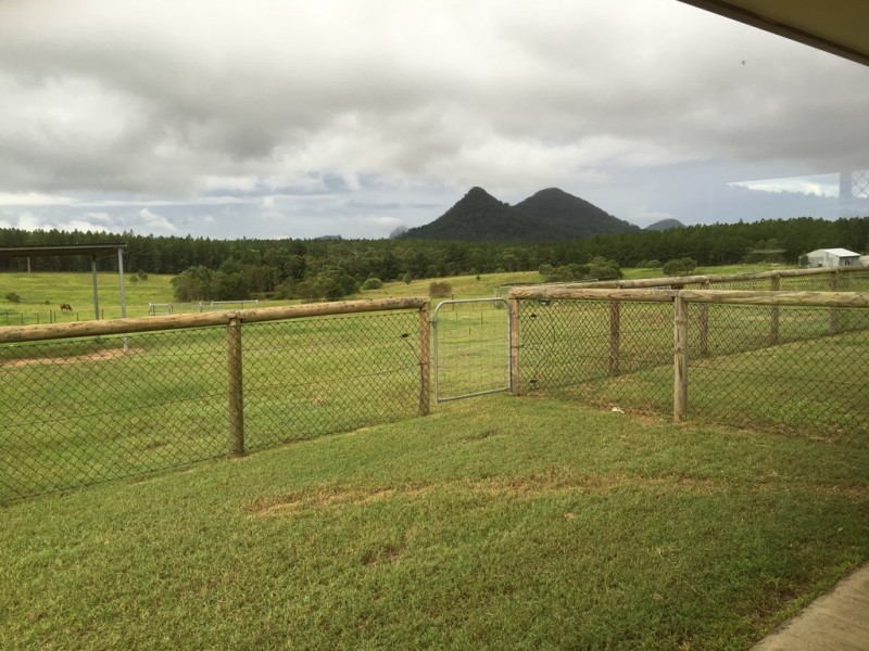 210 Woodlands Drive, Wamuran QLD 4512