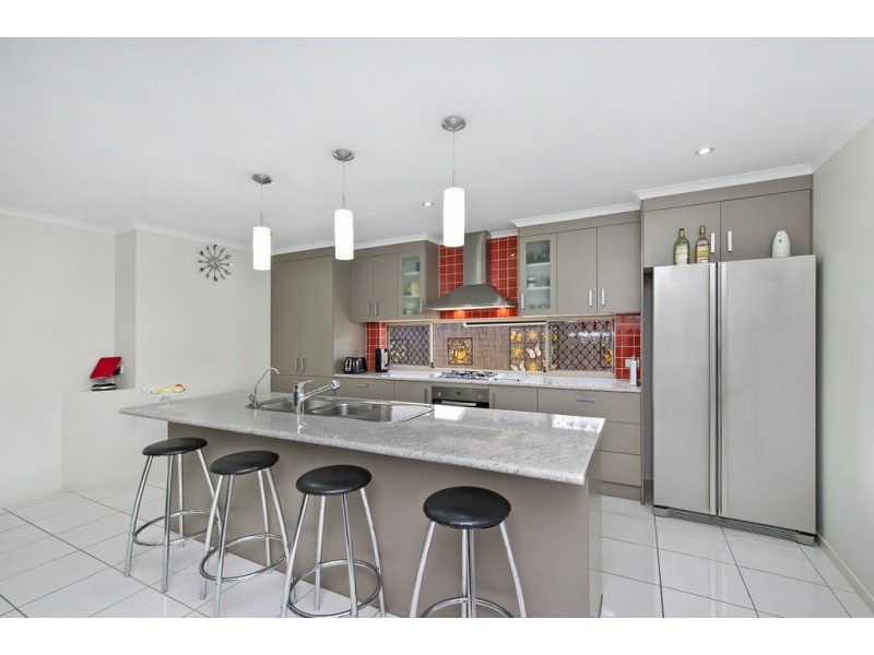 5 Crawford Street, Caboolture QLD 4510