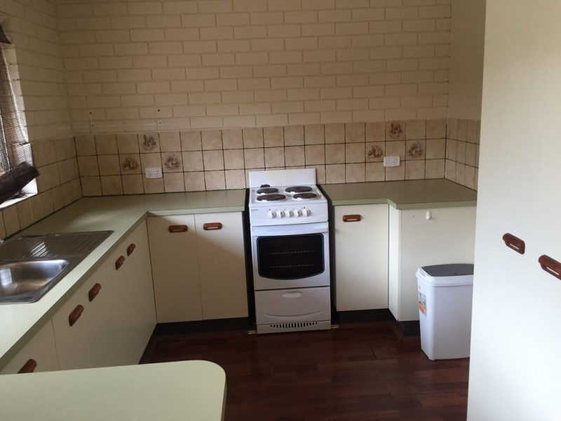 Unit 2   74 Lower King Street, Caboolture QLD 4510