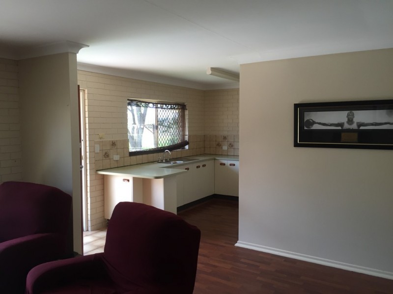 Unit 2   74 Lower King Street, Caboolture QLD 4510
