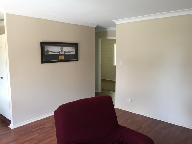 Unit 2   74 Lower King Street, Caboolture QLD 4510