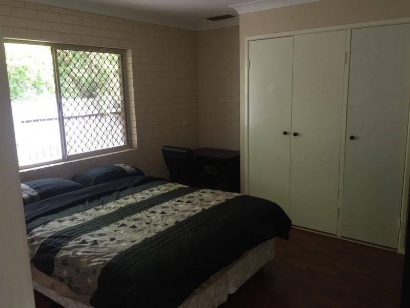 Unit 2   74 Lower King Street, Caboolture QLD 4510