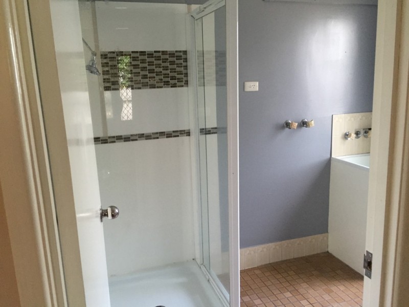 Unit 2   74 Lower King Street, Caboolture QLD 4510