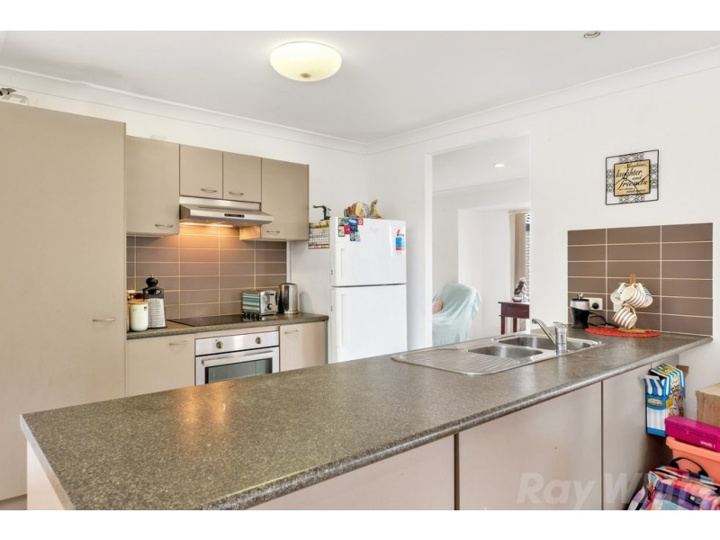 76 Hollywood Avenue, Bellmere QLD 4510