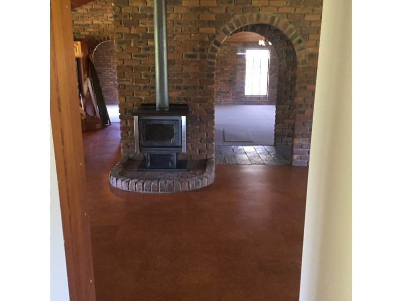 33 Pedwell Road, Mount Mee QLD 4521